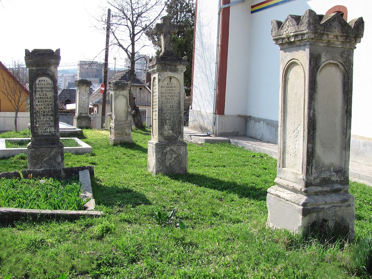 Biserica Dintre Români - foto 4