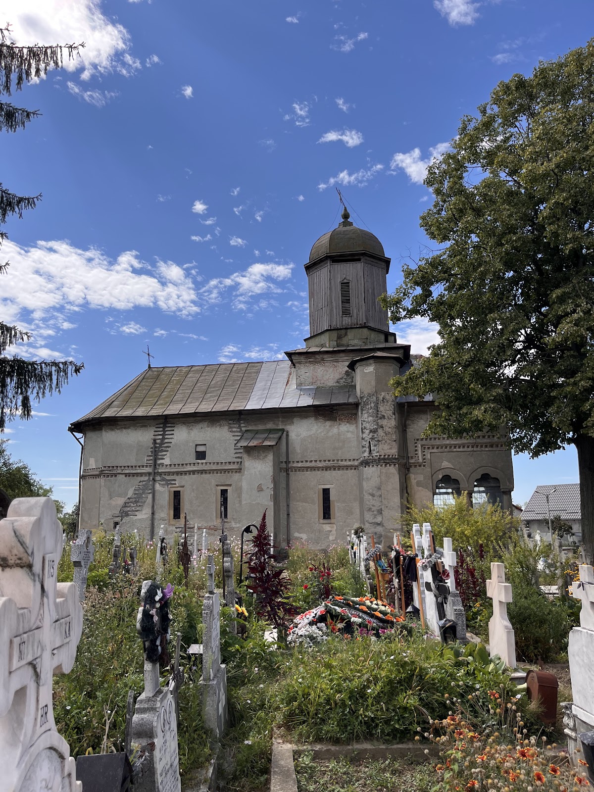 Biserica Doicești - foto 3