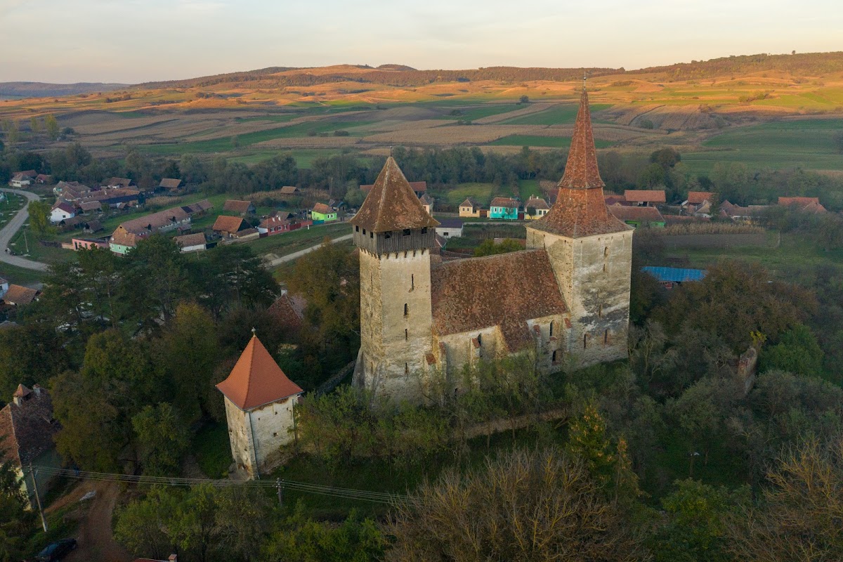 Biserica Evanghelică C.A. Movile - foto 1
