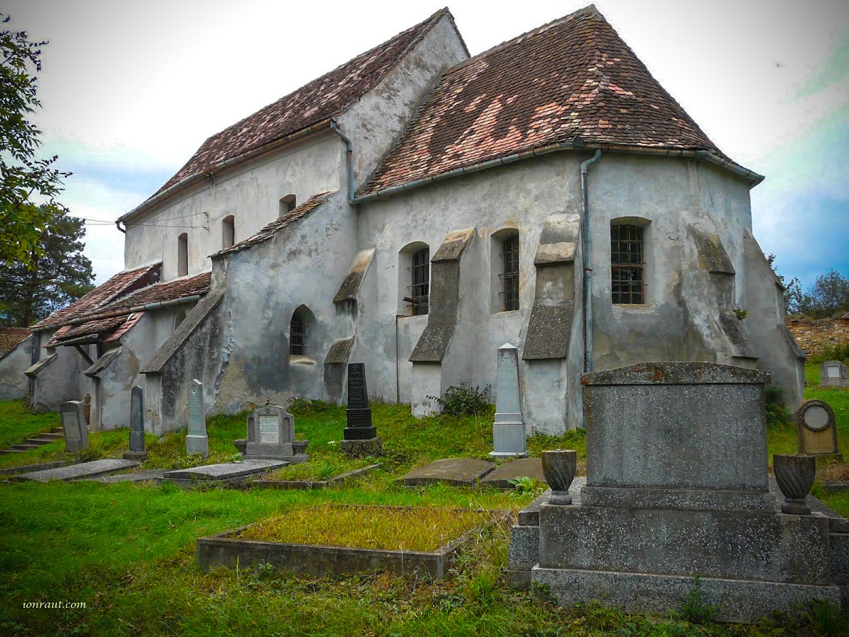 Biserica Fortificată Luterană Daia - foto 2