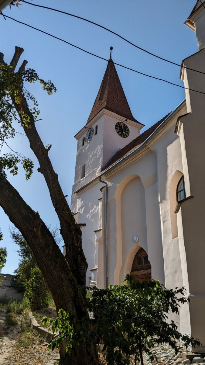 Biserica Fortificată "Sfânta Elena" - foto 3