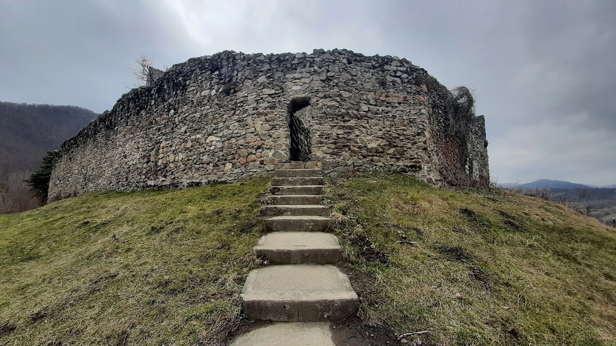 Biserica Fortificată "Sfântul Mihail" - foto 5