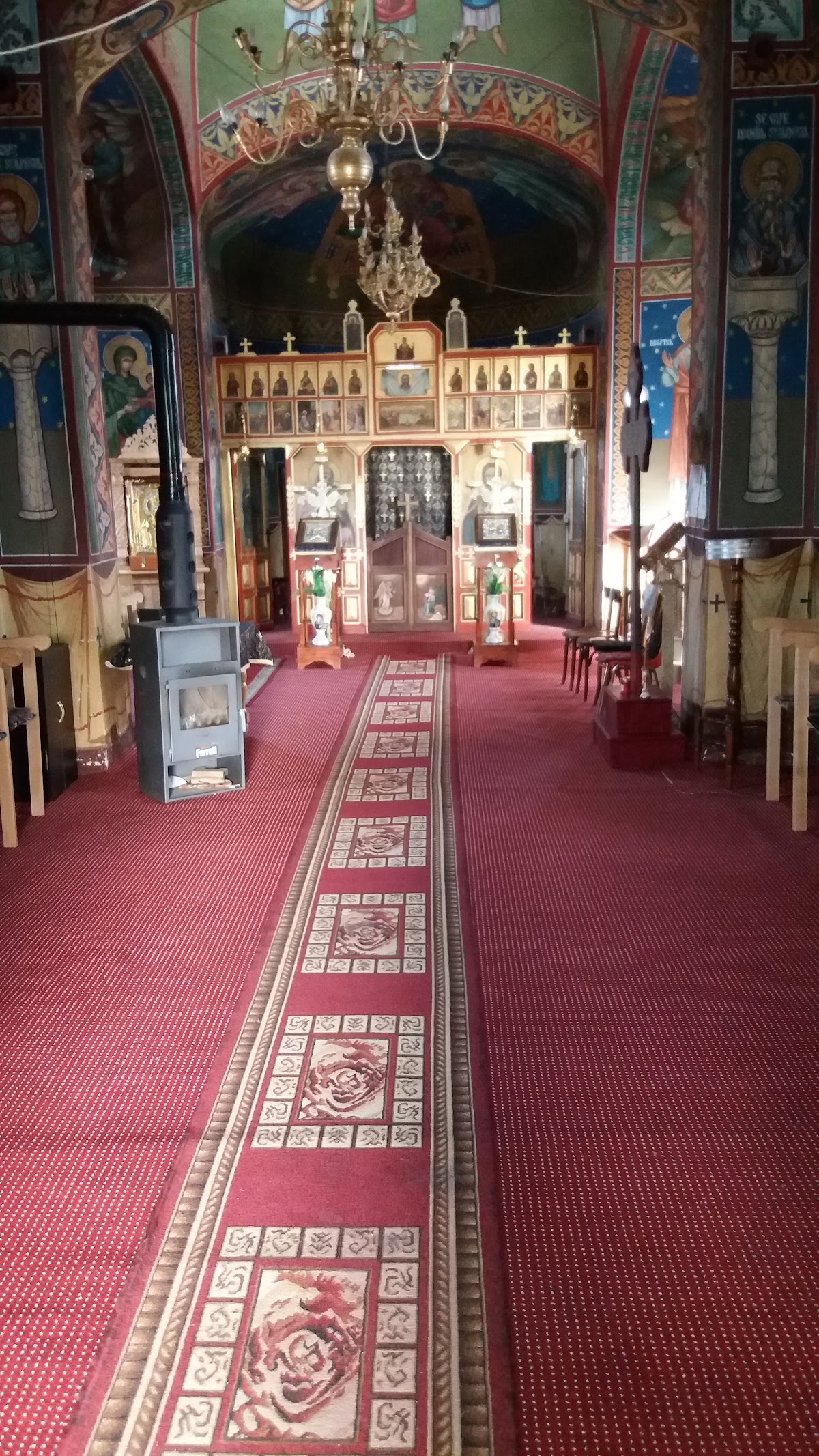 Biserica Gălbinaşi - foto 2