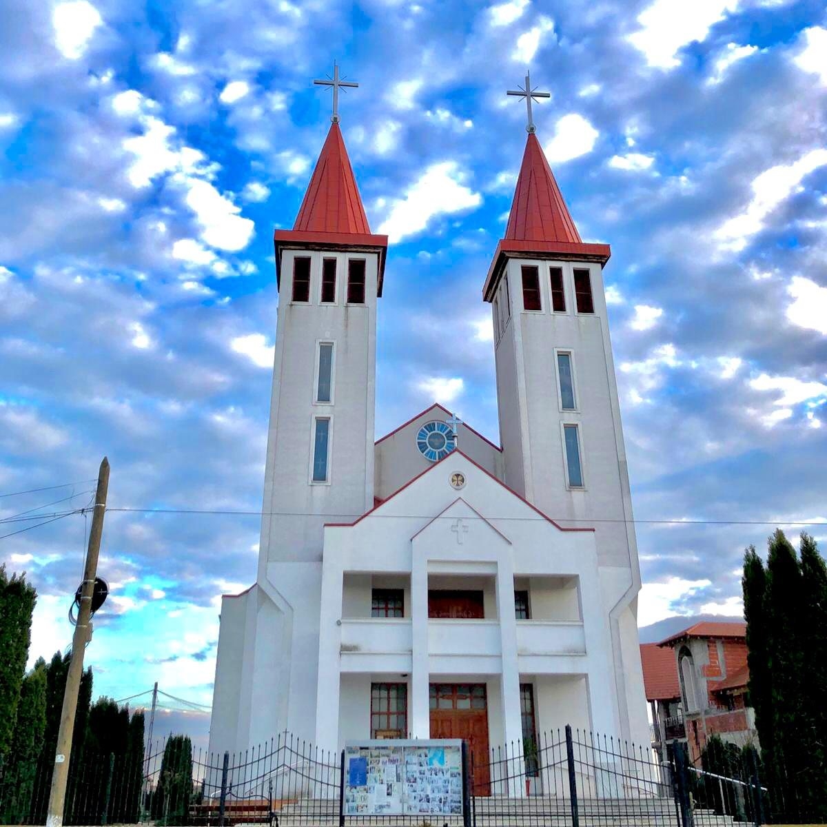 Biserica Greco-Catolică Botiz Sf. Apostoli Petru si Pavel