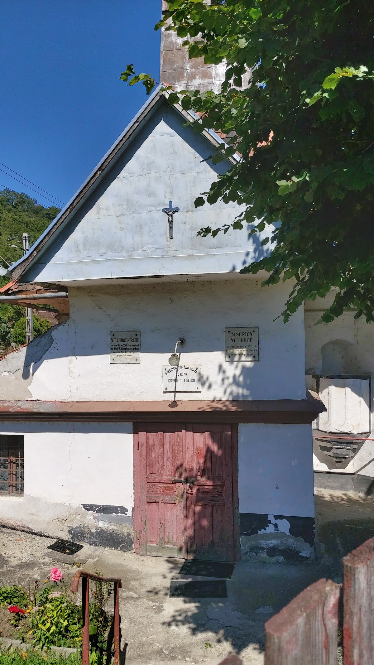 Biserica Greco-Catolică Sfântul Spirit - foto 3