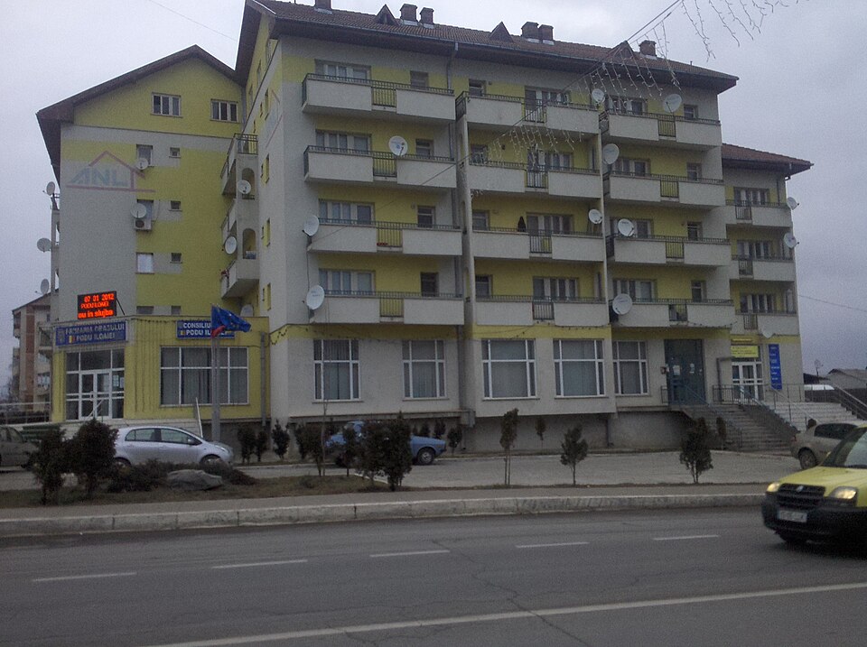 Biserica istorica Podu Iloaiei