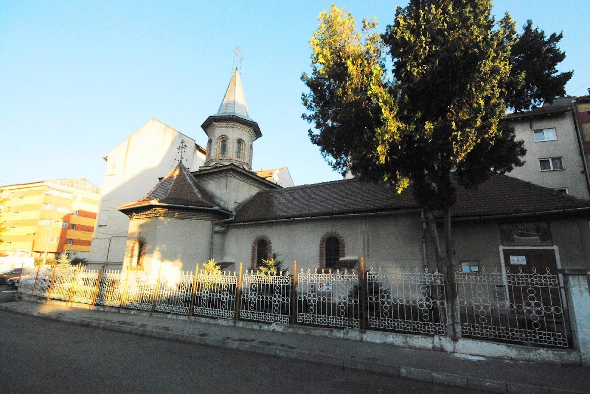 Biserica Lumea Nouă - foto 4