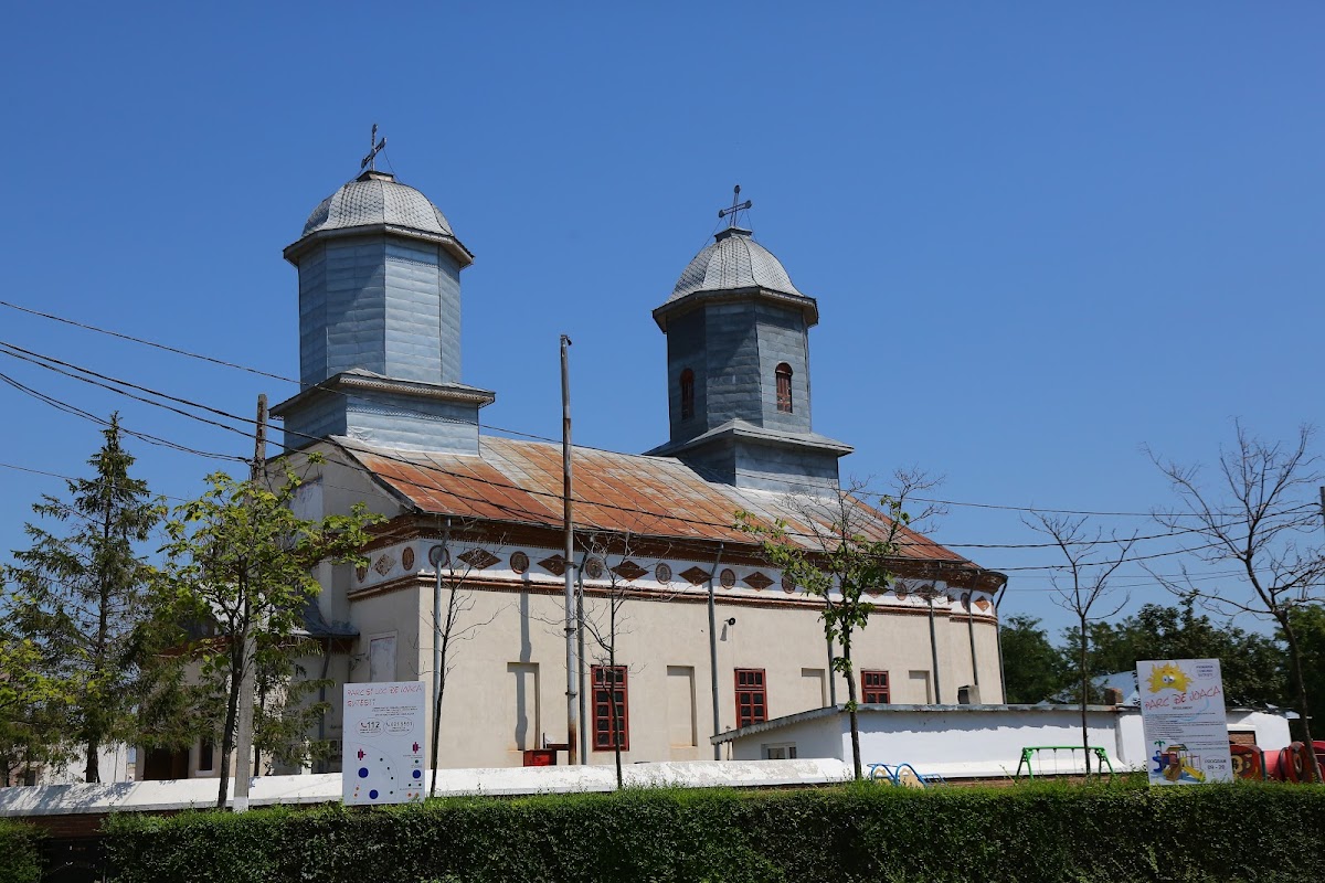 Biserica Mărcuța - foto 5