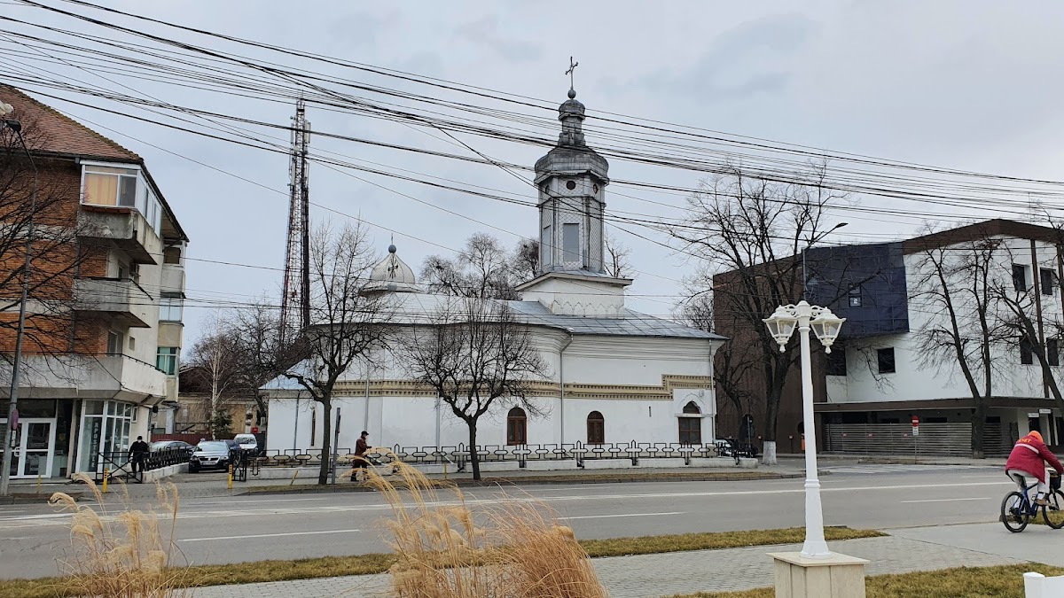 Biserica „Nașterea Maicii Domnului” - Săpunaru - foto 2