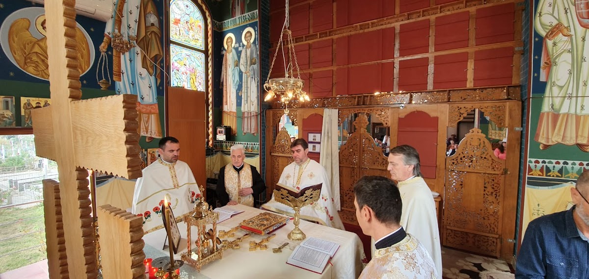 Église de la Nativité de la Sainte Vierge et Saints Constantin et Hélène - Oltenița - foto 1