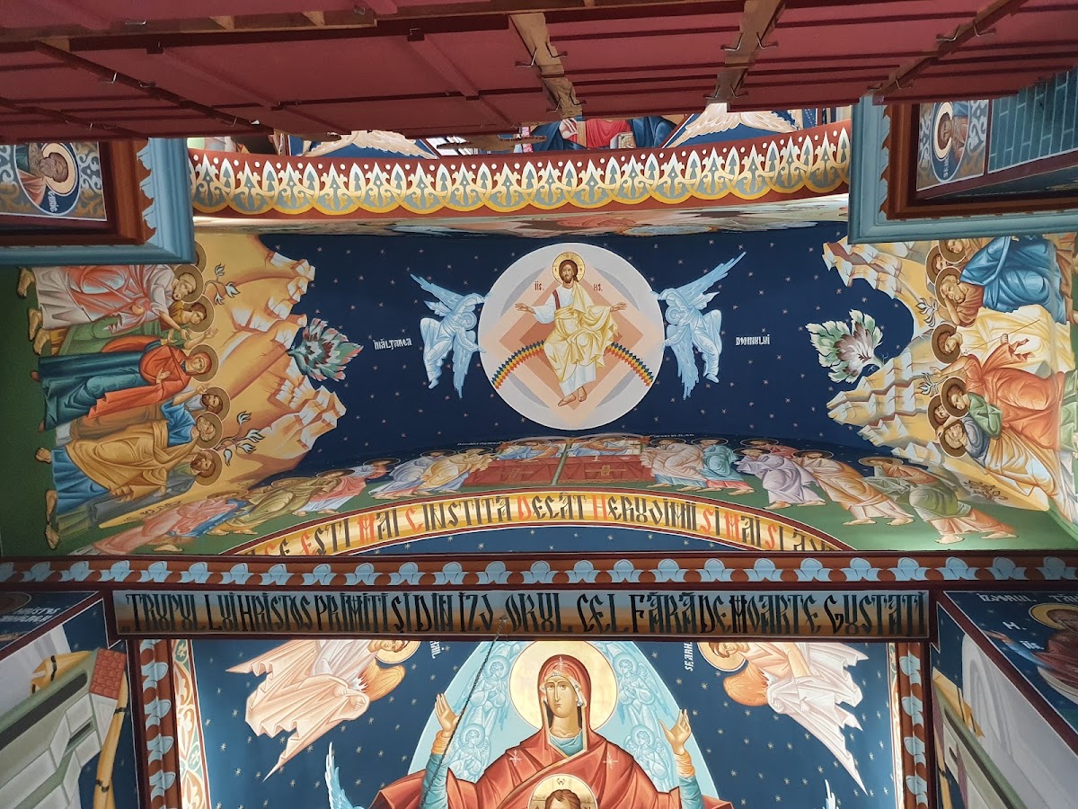 Église de la Nativité de la Sainte Vierge et Saints Constantin et Hélène - Oltenița - foto 2