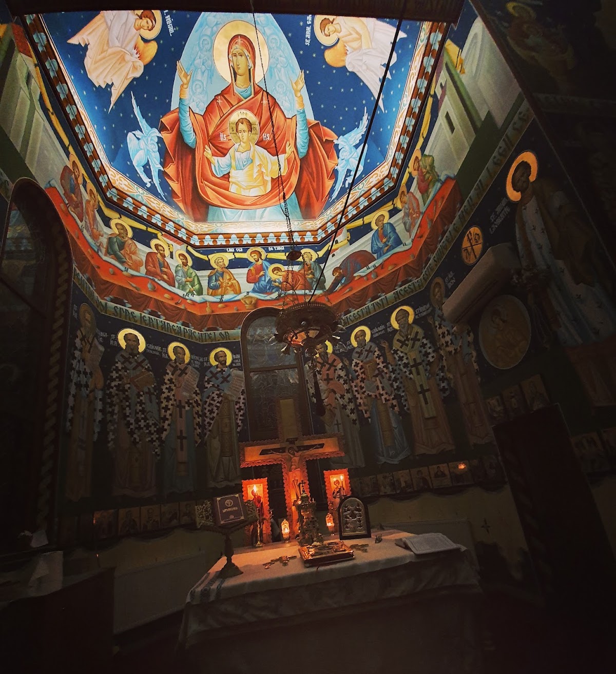 Église de la Nativité de la Sainte Vierge et Saints Constantin et Hélène - Oltenița - foto 3