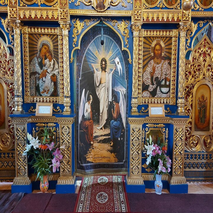 Biserica Nașterea Maicii Domnului Tomești 1 - foto 1