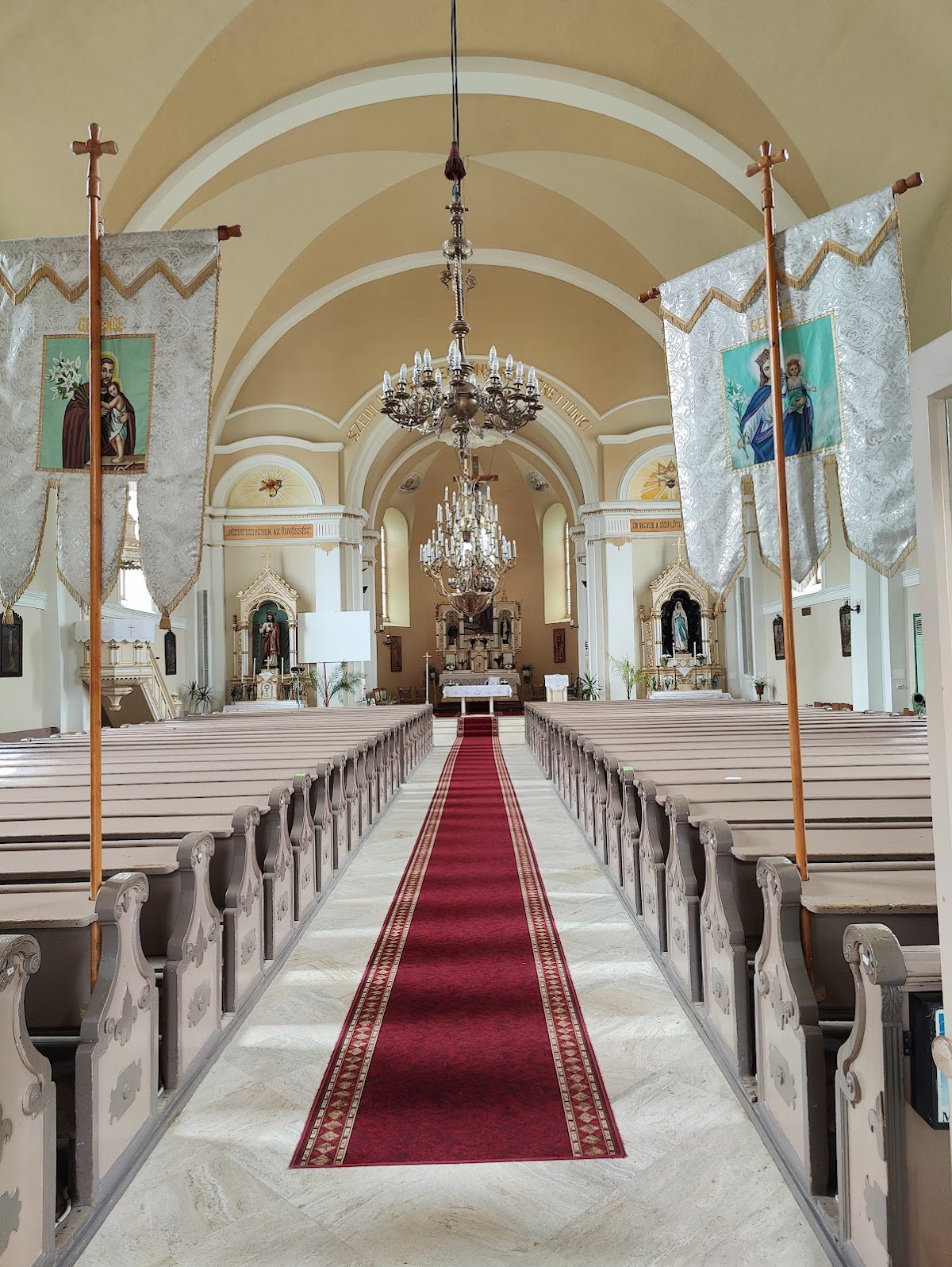 Biserica Nouă Sfântul Emeric - foto 2