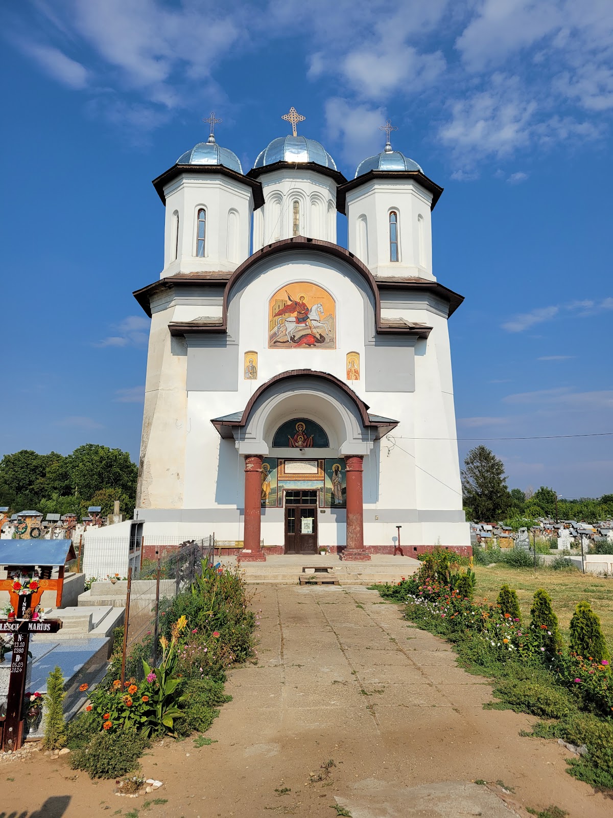 Biserica Orășani - foto 2