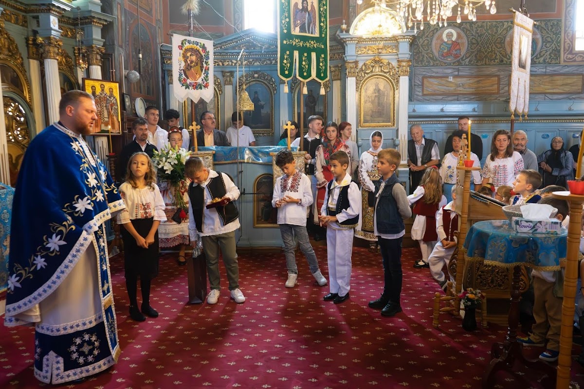 Biserica ortodoxa - foto 3