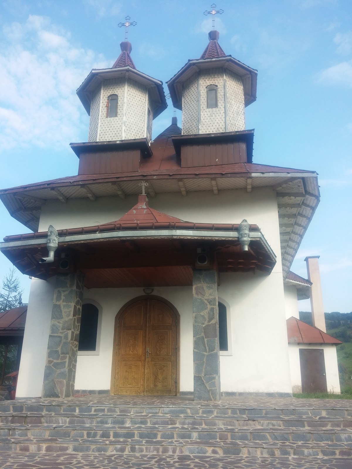 Biserica Ortodoxă II - foto 2