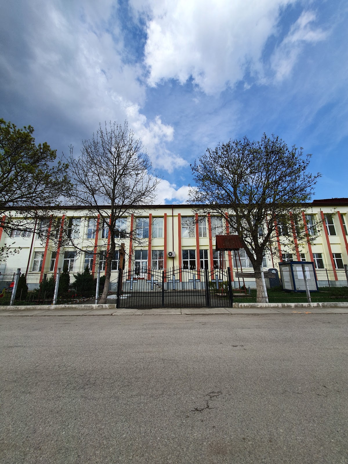 Ortodox Egyház "Az Istenanya Születése" - Vladimirescu ll - foto 2