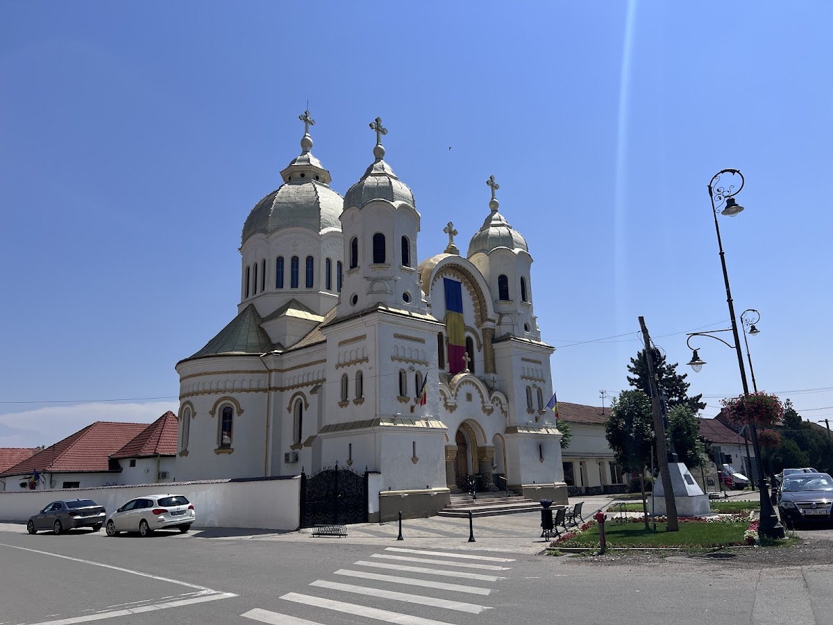 Biserica Ortodoxa Salonta 2
