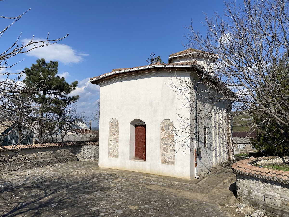 Orthodoxe Kirche St. Athanasius in Niculițel - foto 2