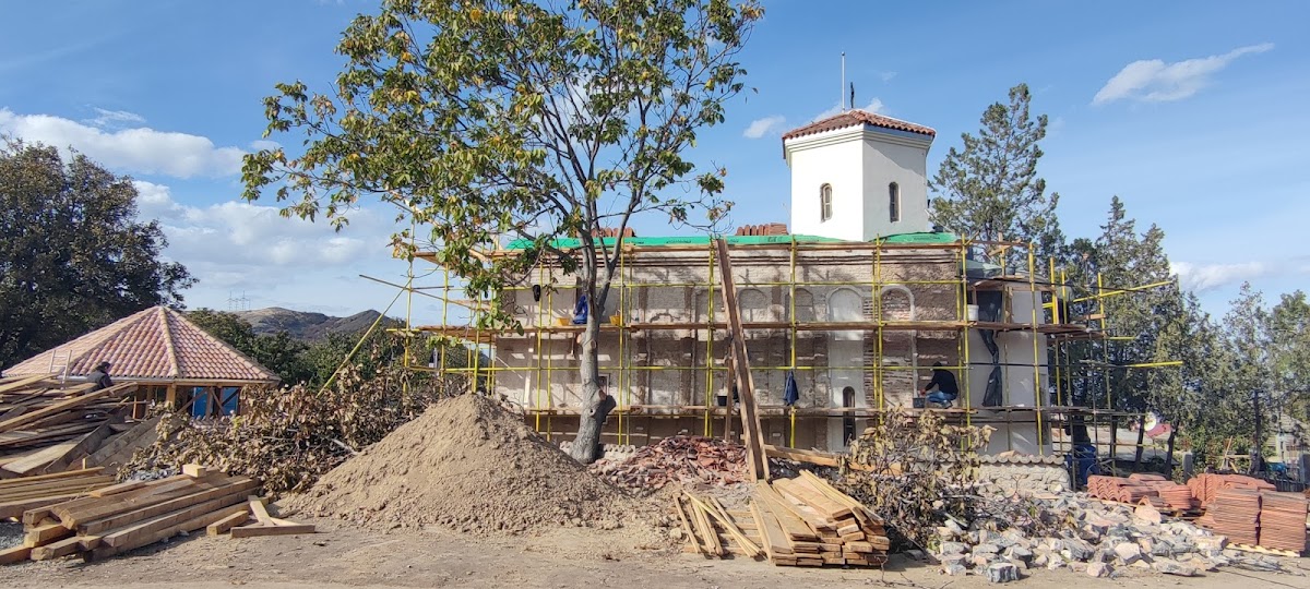 Orthodoxe Kirche St. Athanasius in Niculițel - foto 5