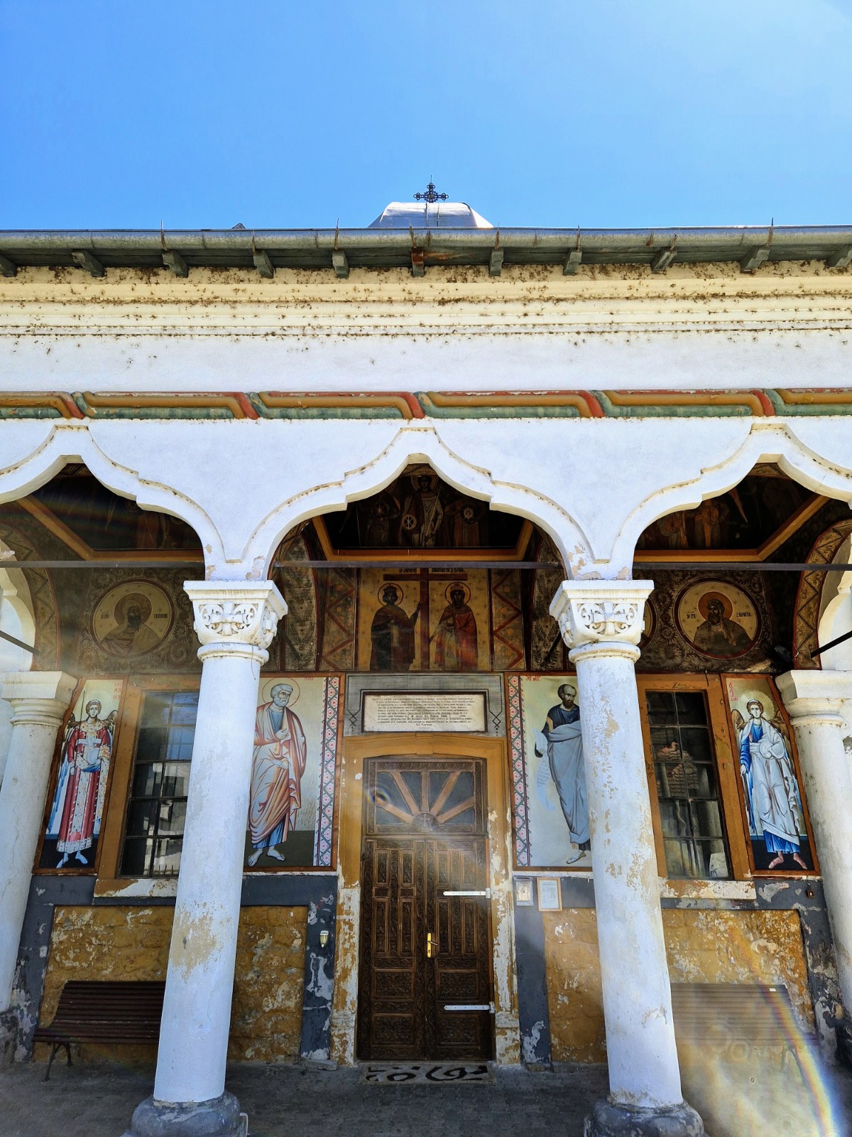 Biserica Ortodoxă Sf. Împărați Constantin și Elena - foto 4