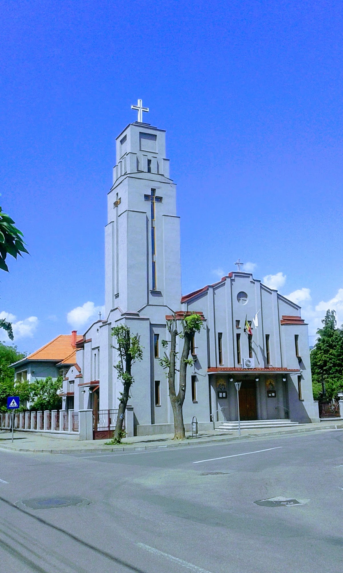 Église Orthodoxe des Saints Pierre et Paul