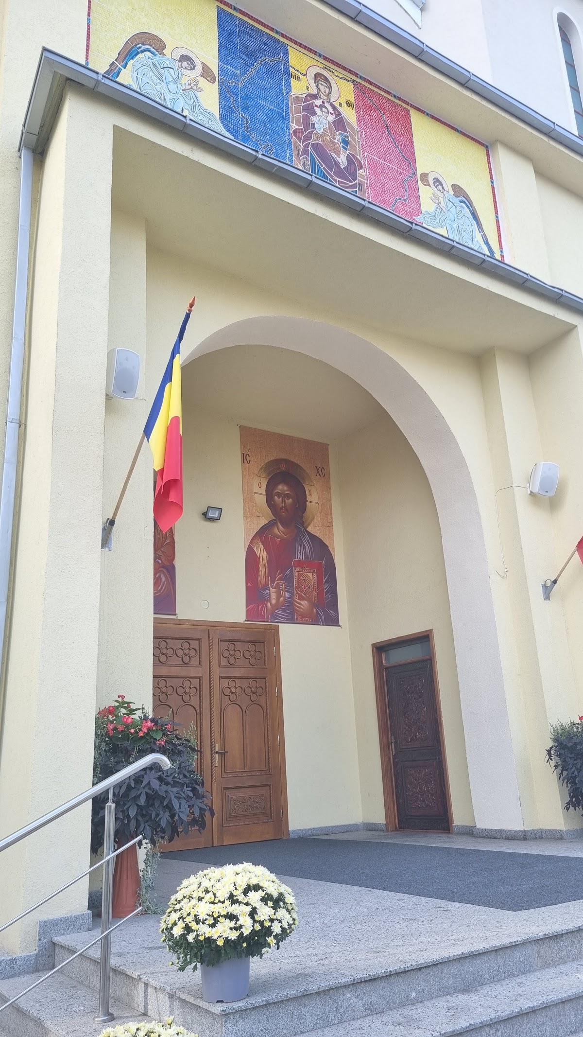 Biserica Ortodoxă Unirii - foto 2