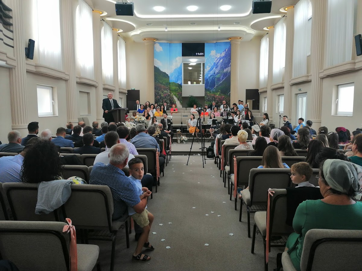 Biserica penticostală Aleșd - foto 2