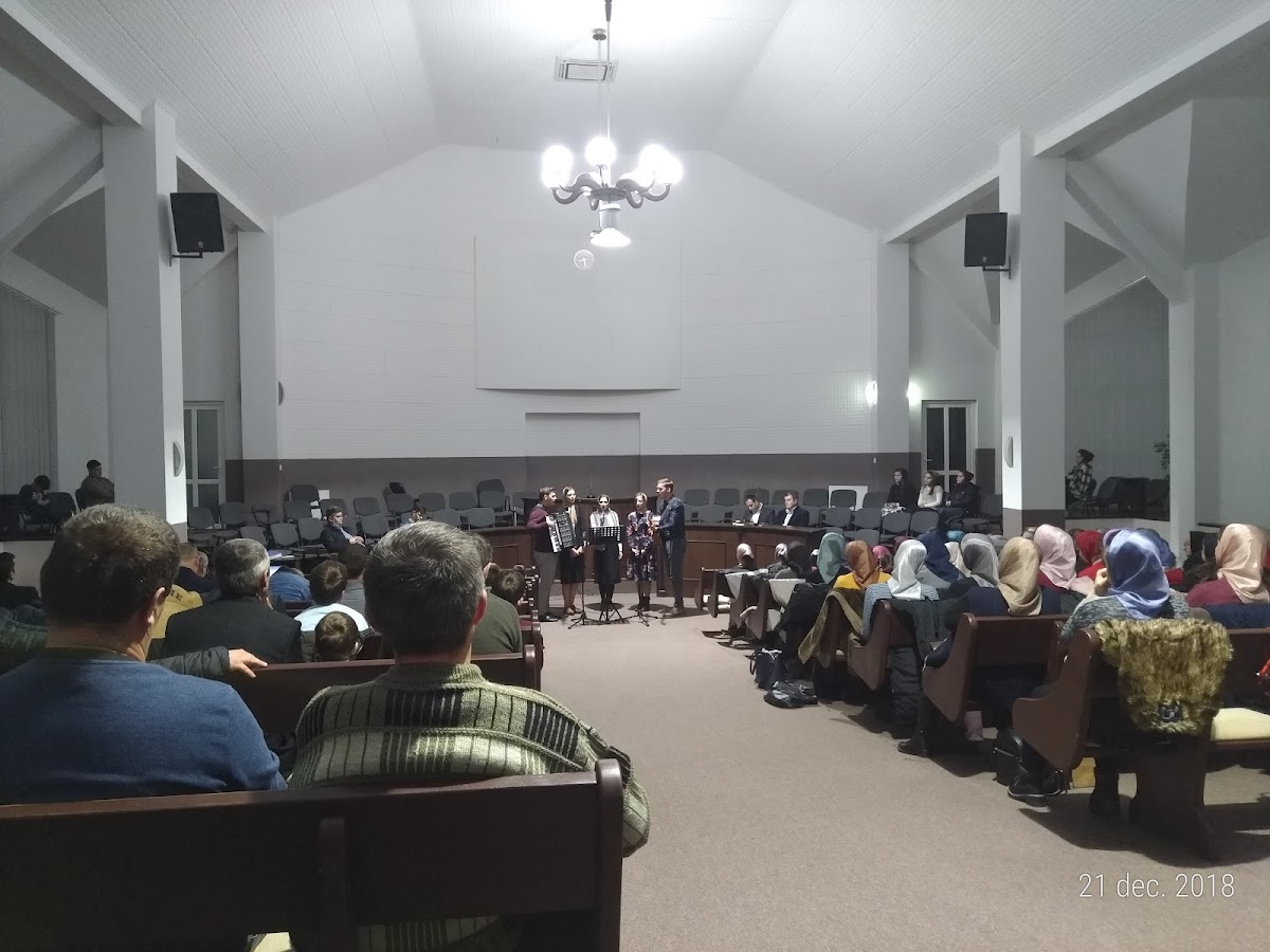 Emanuel-Pfingstgemeinde - foto 4