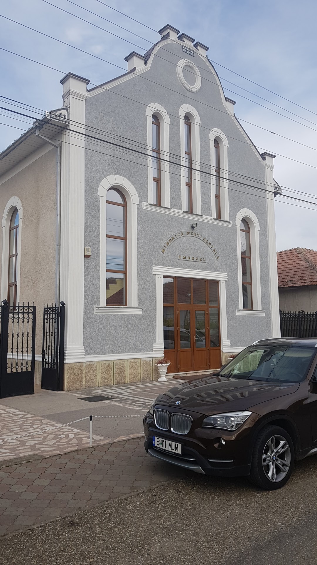 Emanuel-Pfingstgemeinde Sebiș - foto 3