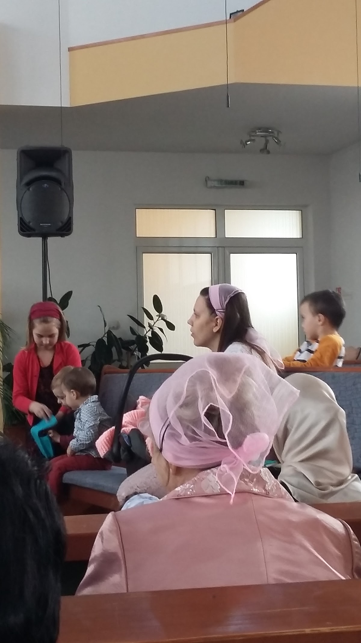 Pentecostal Church Mount Zion - foto 4