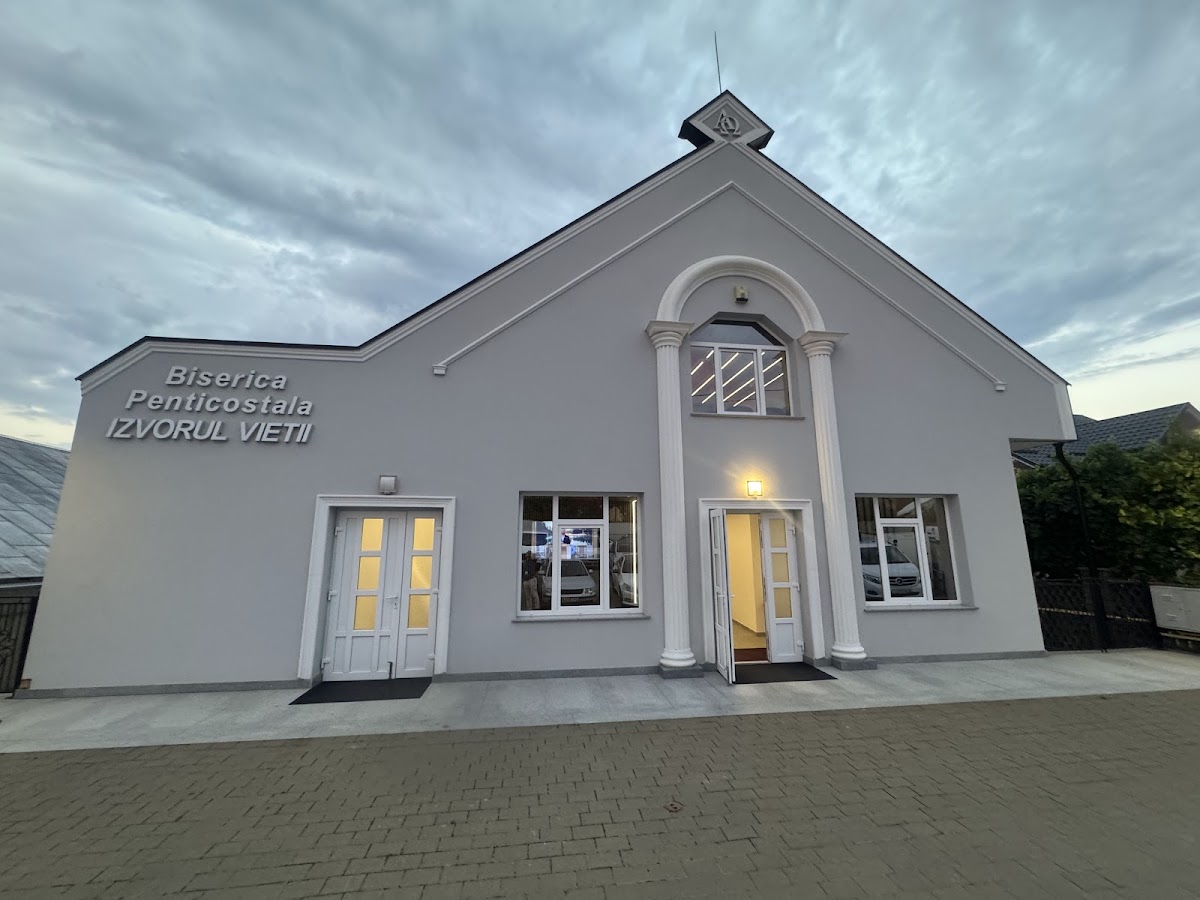 Pentecostal Church No. 1 - foto 2