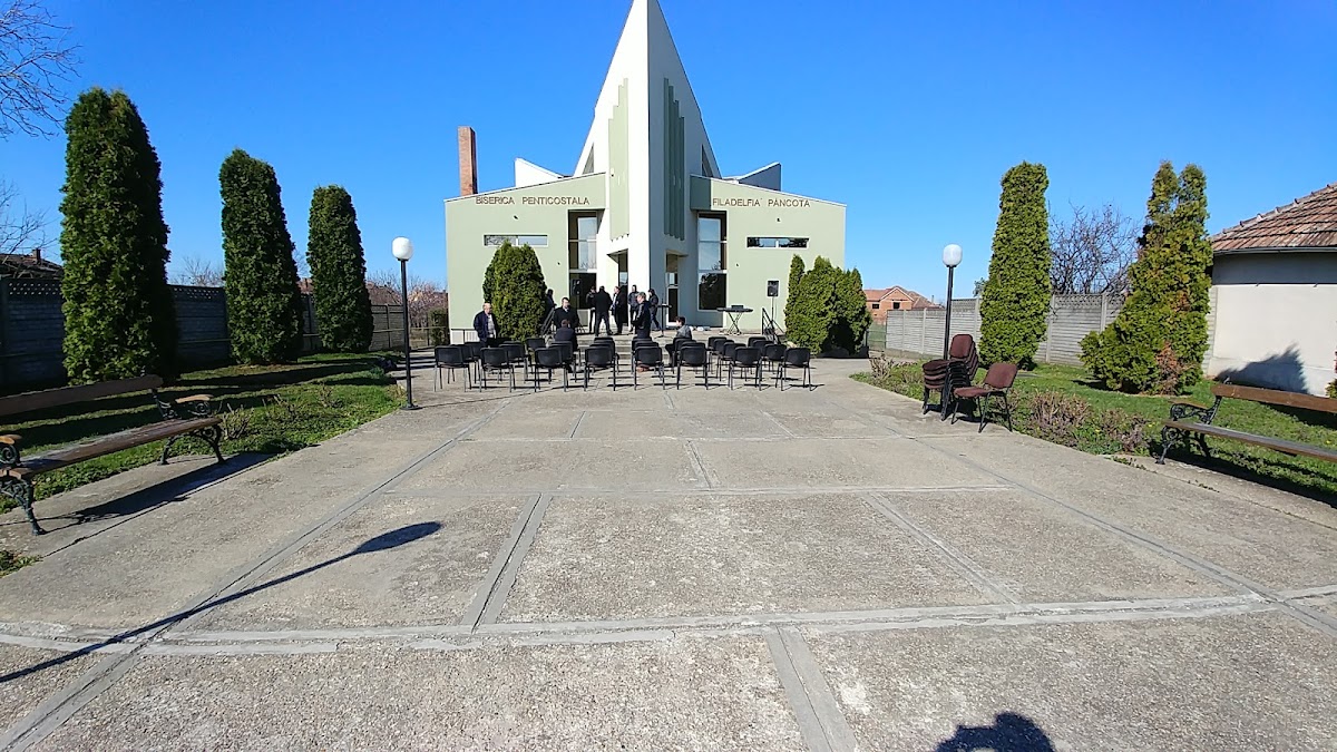 Biserica Penticostală Pâncota - foto 5