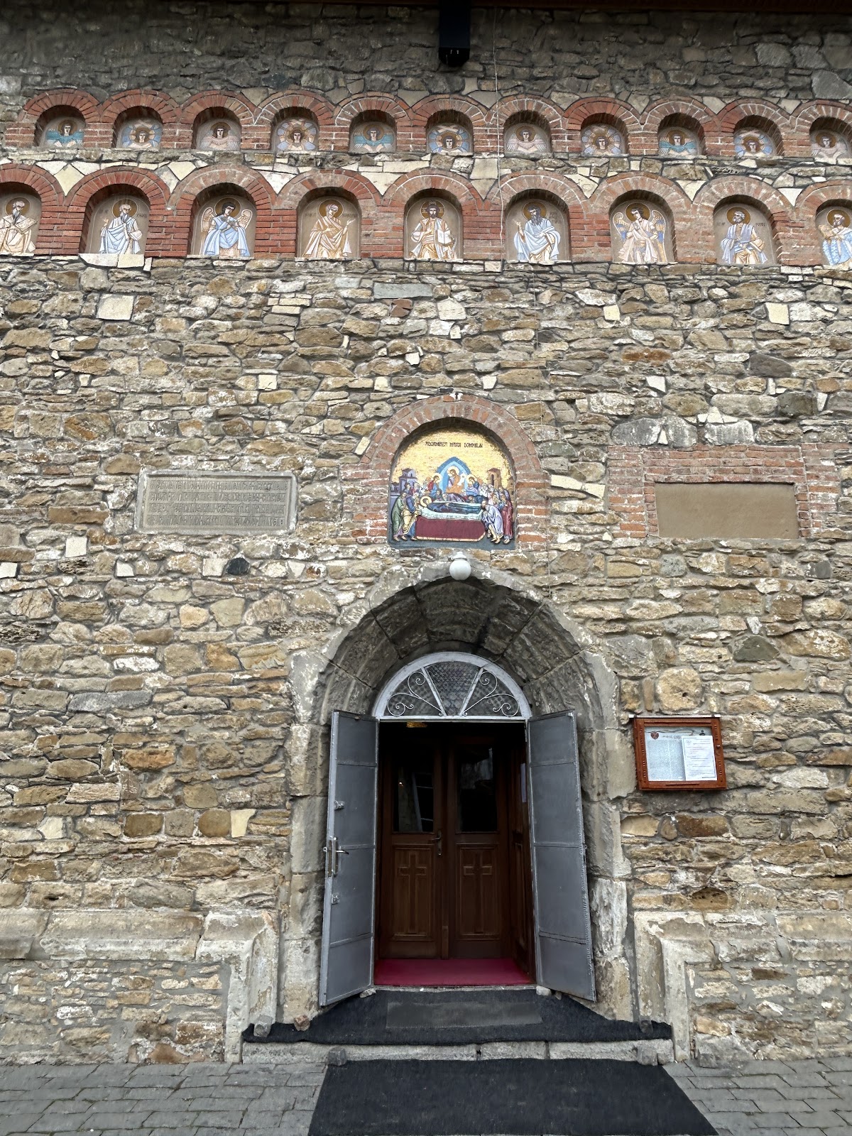 Biserica Precista - foto 5