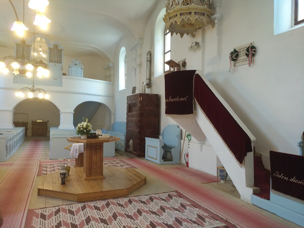 Biserica reformată maghiară din Cernatul de Sus
