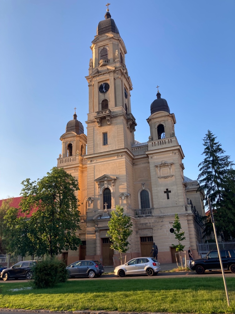 Biserica Romano Catolică Coborârea Sfântului Duh, Oradea