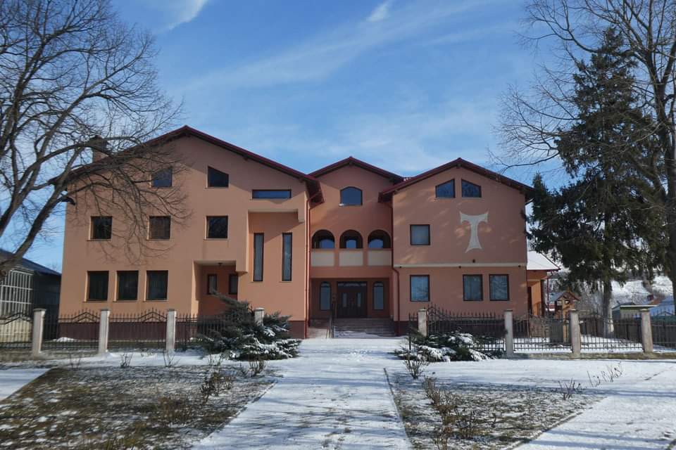 Biserica romano-catolică "Sf. Iosif Muncitorul” - foto 3
