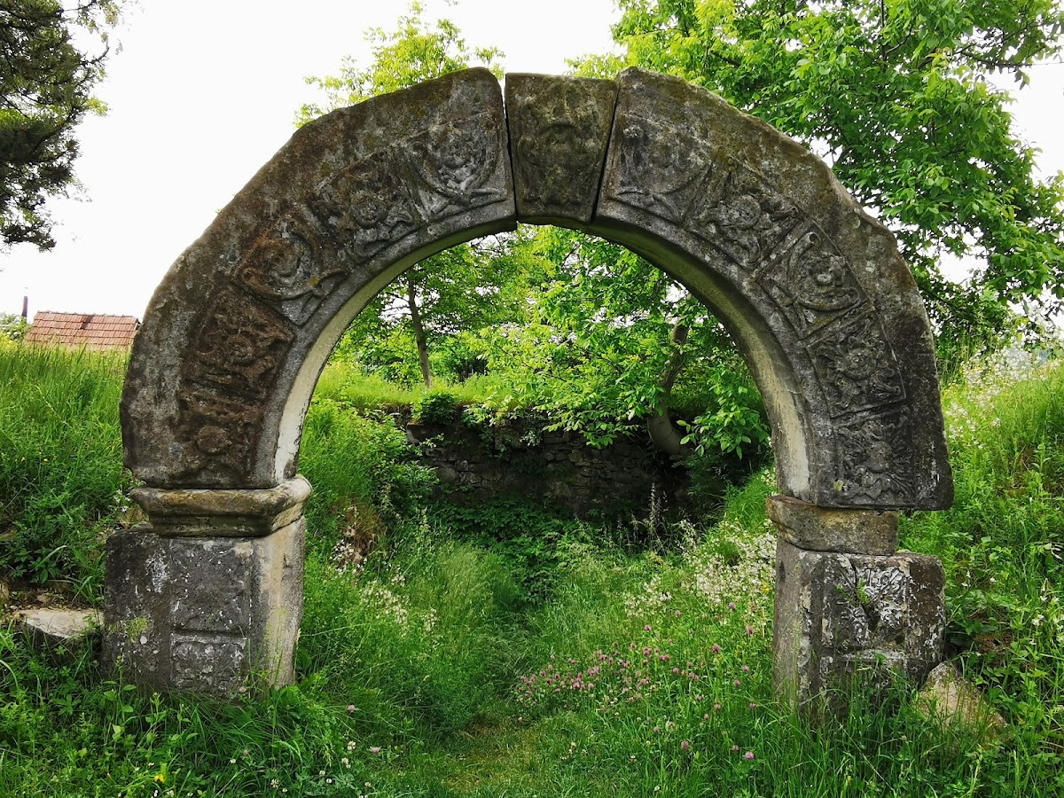 Szent Mihály és Gábor Arkangyalok Temploma - foto 3