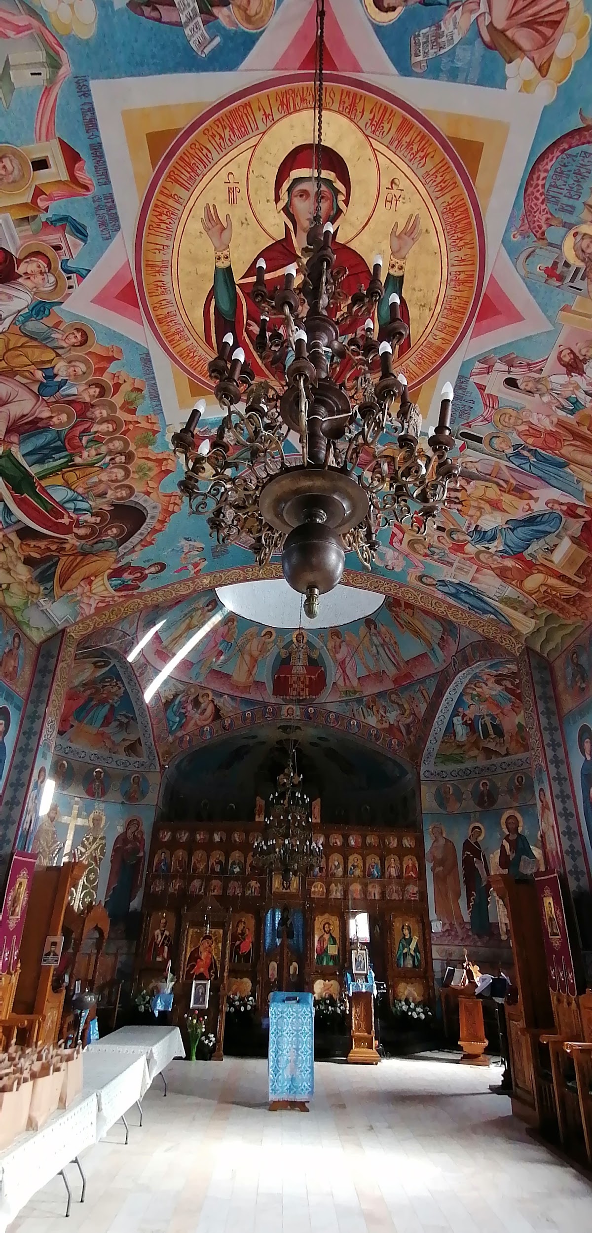 Chiesa di Santa Cuvioasa Parascheva - foto 4