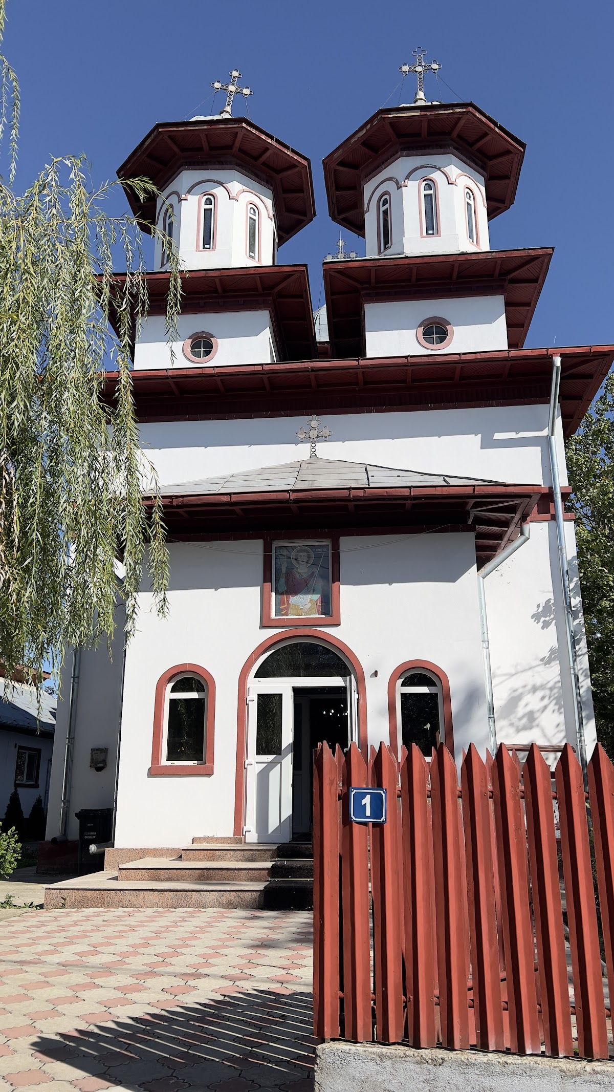 Biserica Sf. Dumitru Surlari