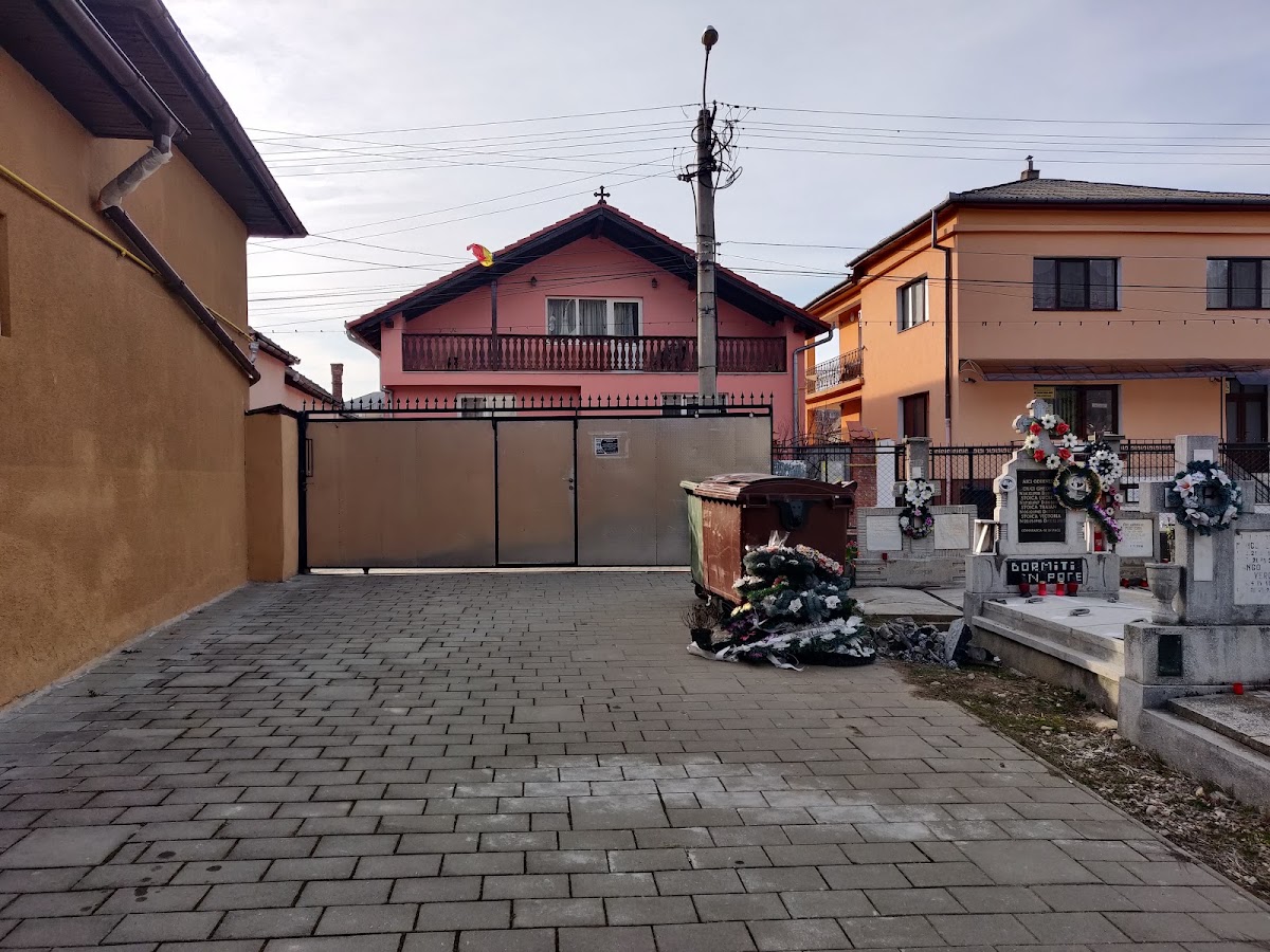 St. Georgs Kirche - foto 2