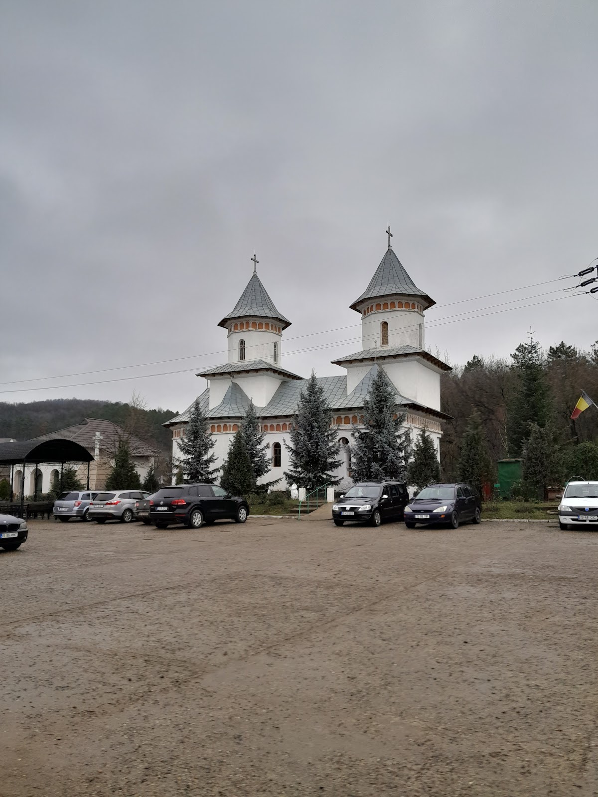 "Nagy és Szent István" templom - foto 2