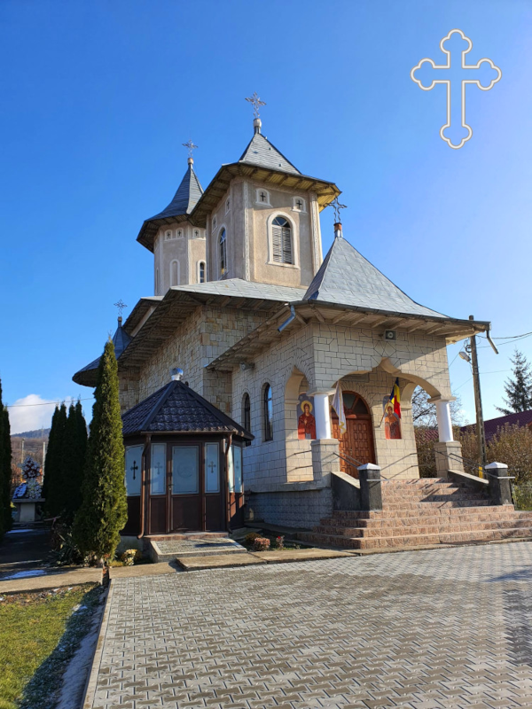 Biserica „Sfânta Cuvioasă Parascheva” - foto 5