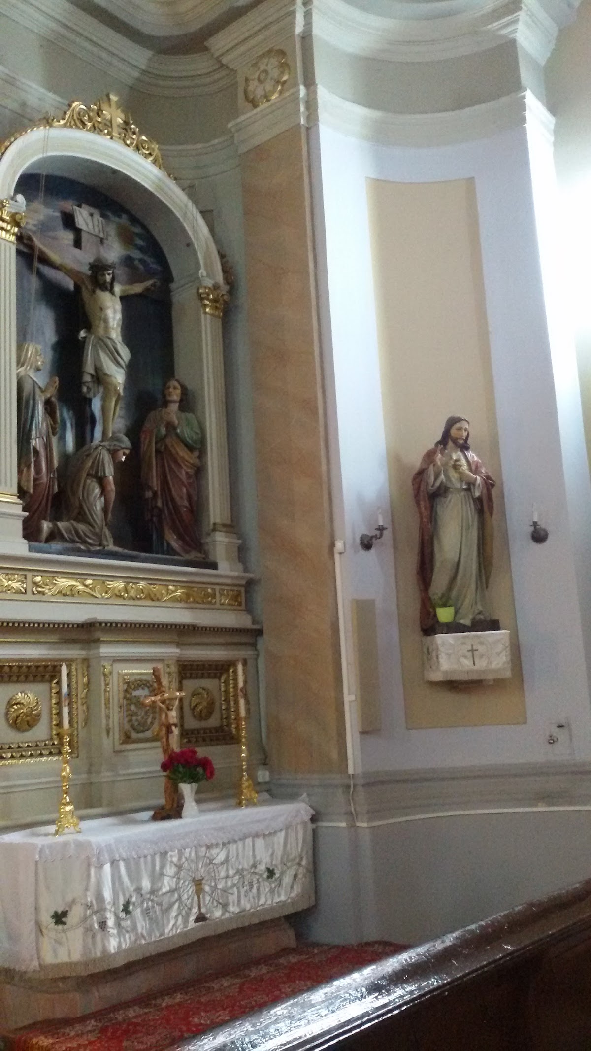 Biserica Sfânta Maria - foto 3
