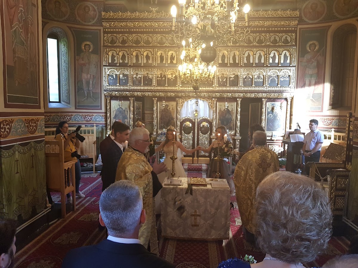 Biserica "Sfânta Treime" Brăila - foto 4