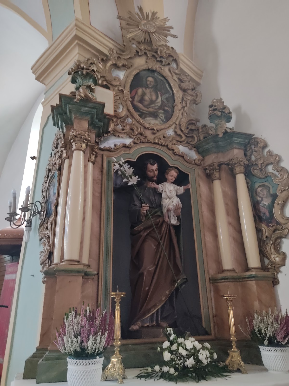 Église Saint Adalbert - foto 3