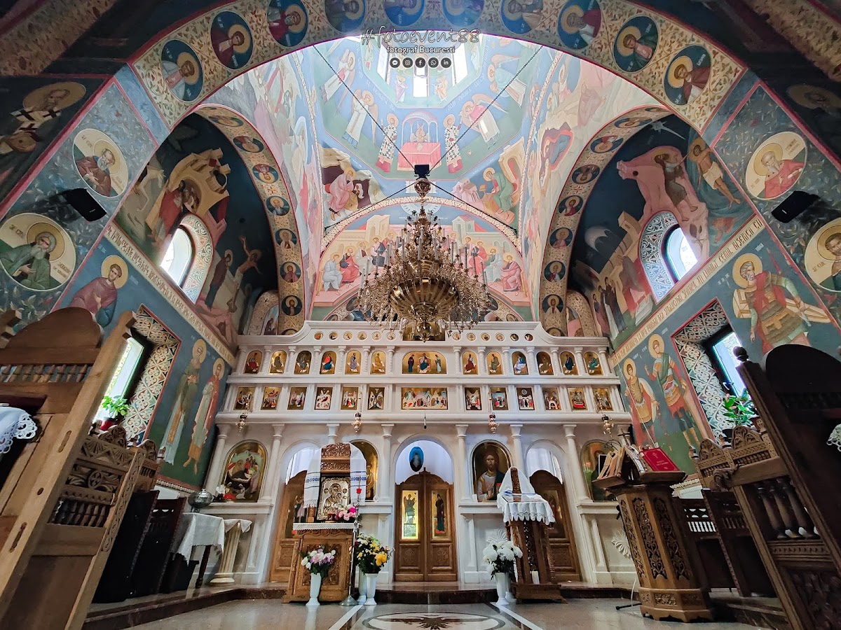 Biserica Sfântul Daniil Sihastrul - foto 2