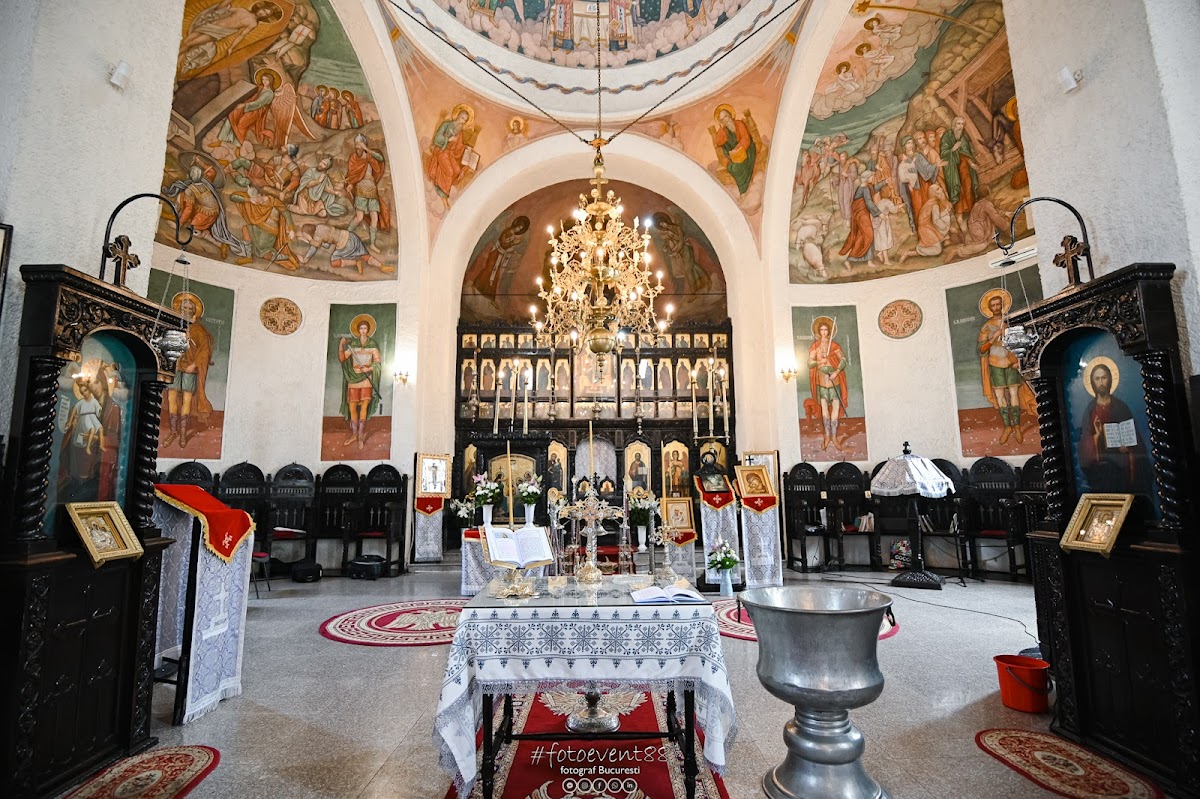 Biserica Sfântul Dumitru - foto 1