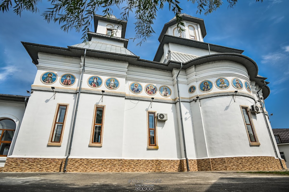 Biserica Sfântul Dumitru - foto 2